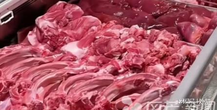 ng28相信品牌的力量女子超市买牛肉不结账藏货架3天后收回恶臭腐朽生蛆爬满蛆虫(图8)